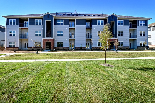 Construcción nueva - Riverport Landing Family Apartments