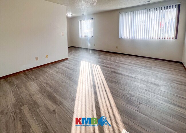 Foto del edificio - 945 Boston Way