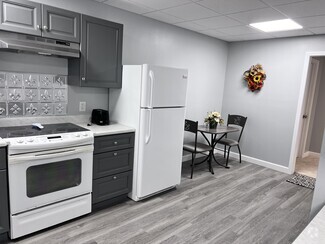 Building Photo - 274 De Lee Dr