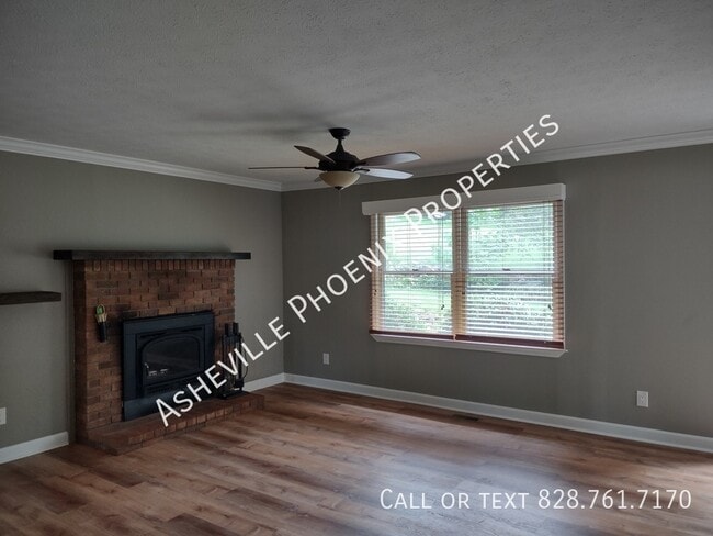Building Photo - $500 MOVE-IN BONUS!