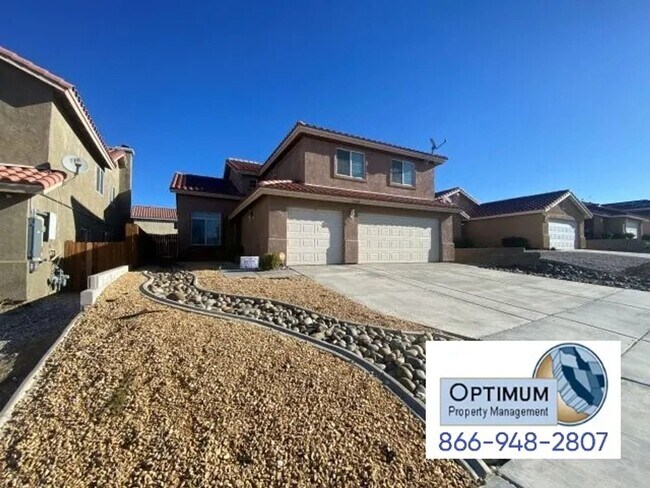 Building Photo - Spacious 4-Bedroom Home with 3-Car Garage ...