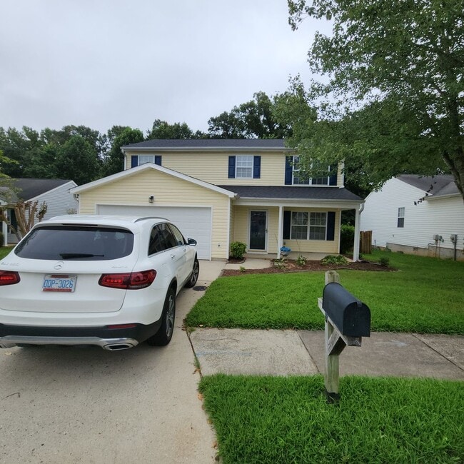 Inviting 2 Story House for Rent in Kerners... - Inviting 2 Story House for Rent in Kerners...