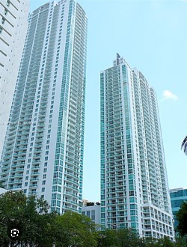 Foto principal - 950 Brickell Bay Dr