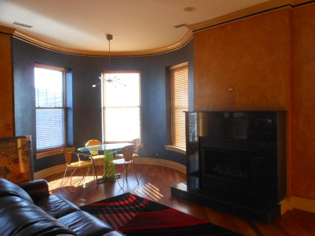 Primary Photo - 36 S Ashland Ave