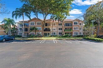 Building Photo - 8801 Wiles Rd