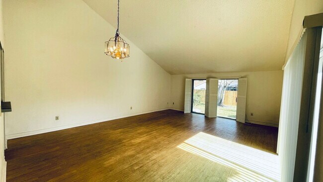 Foto del edificio - 600 Northern Way