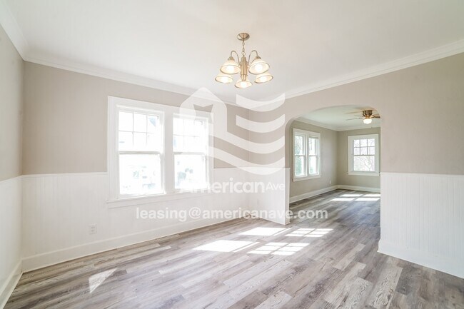 Building Photo - 110 Court Dr