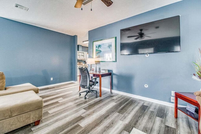 Building Photo - 5315 Cambria Dr