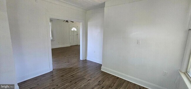 Building Photo - 6120 Otis St