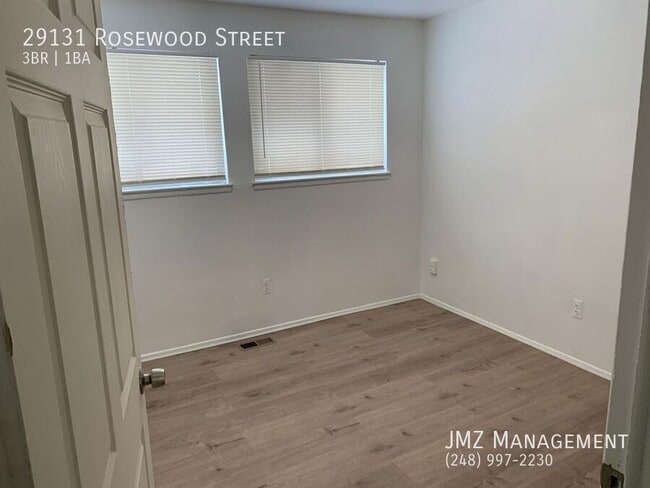 Foto del edificio - 29131 Rosewood St