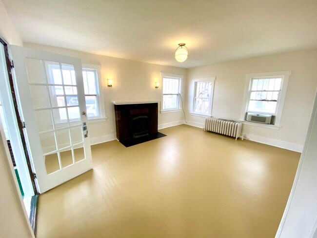 Sala de estar - 2072 S Humboldt St