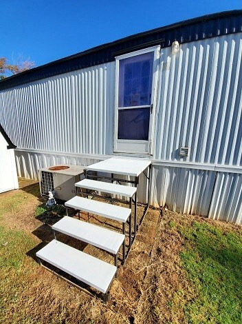 Building Photo - 4123 Anderson Rd