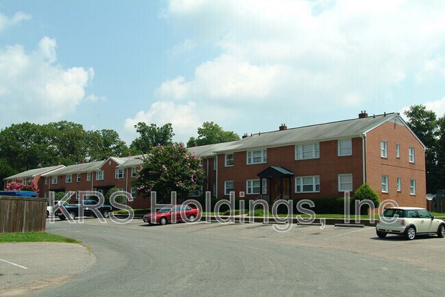 Building Photo - 5435 Remuda Dr