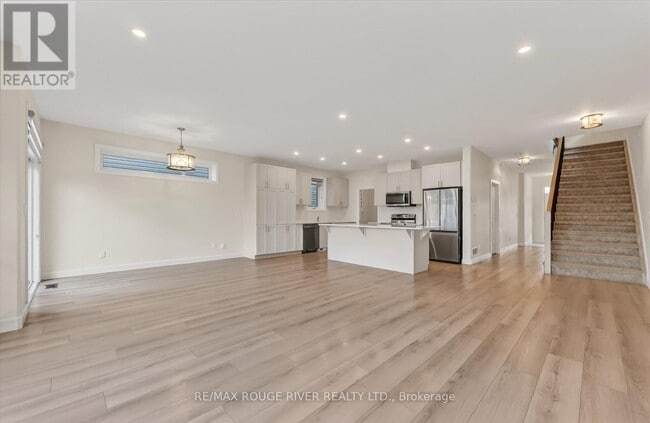 Building Photo - 46 Erie court