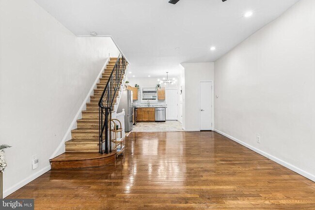 Foto del edificio - 2335 S Chadwick St