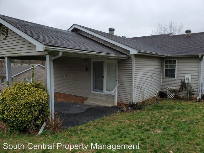 Foto del edificio - 4 br, 2 bath House - 109 robin dr