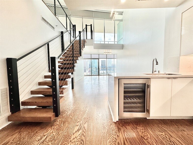 Foto principal - 2500 N Houston St