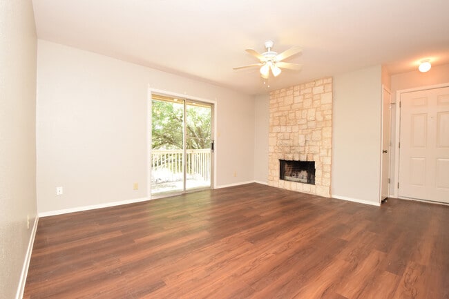 Building Photo - 10811 Lanshire Dr