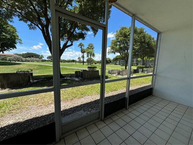 Foto del edificio - 13475 SW 9th St