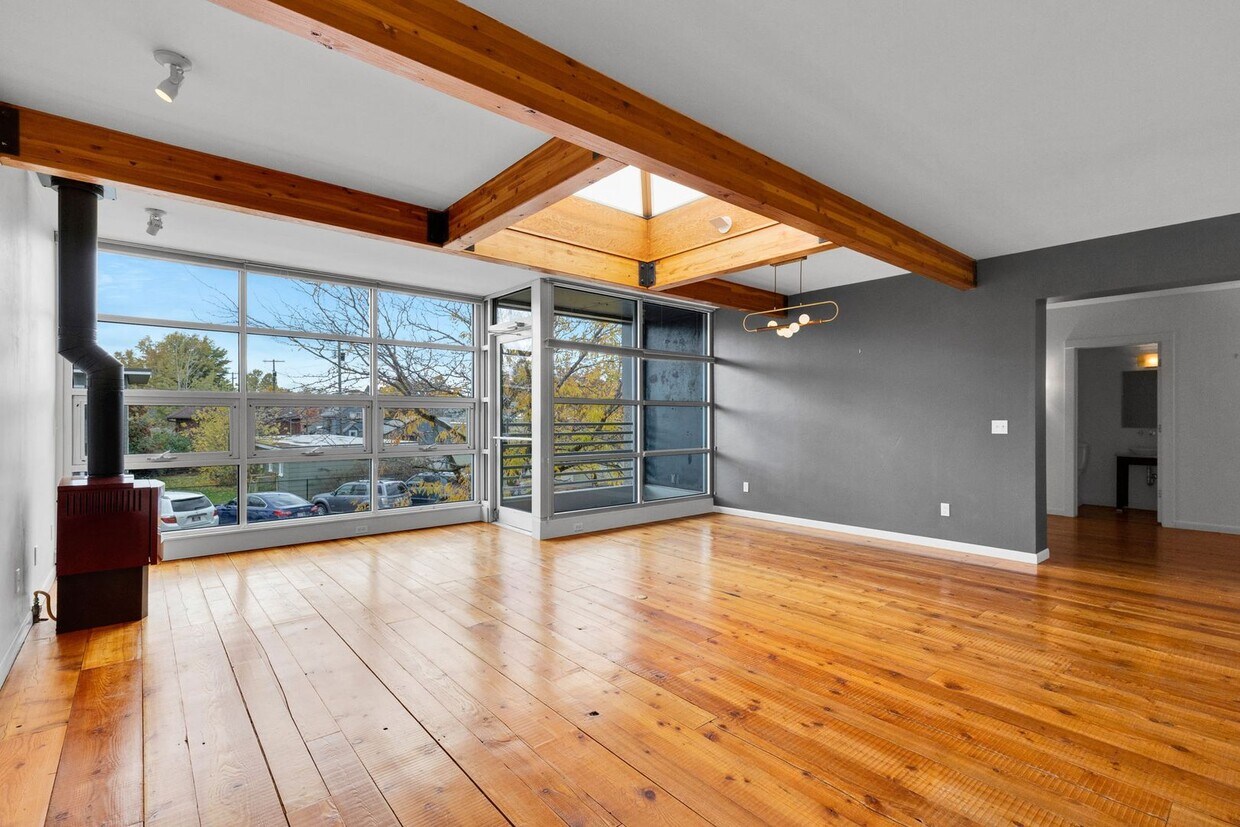 Foto principal - Modern 2 Bed / 2.5 Bath Condo with Office ...