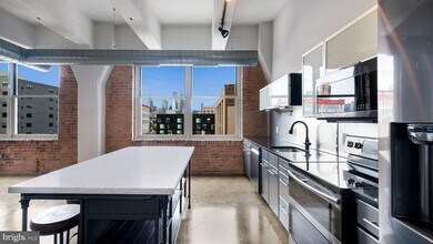 Building Photo - 444 N 4th St