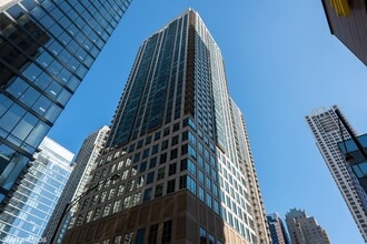 Building Photo - 2 E Erie St