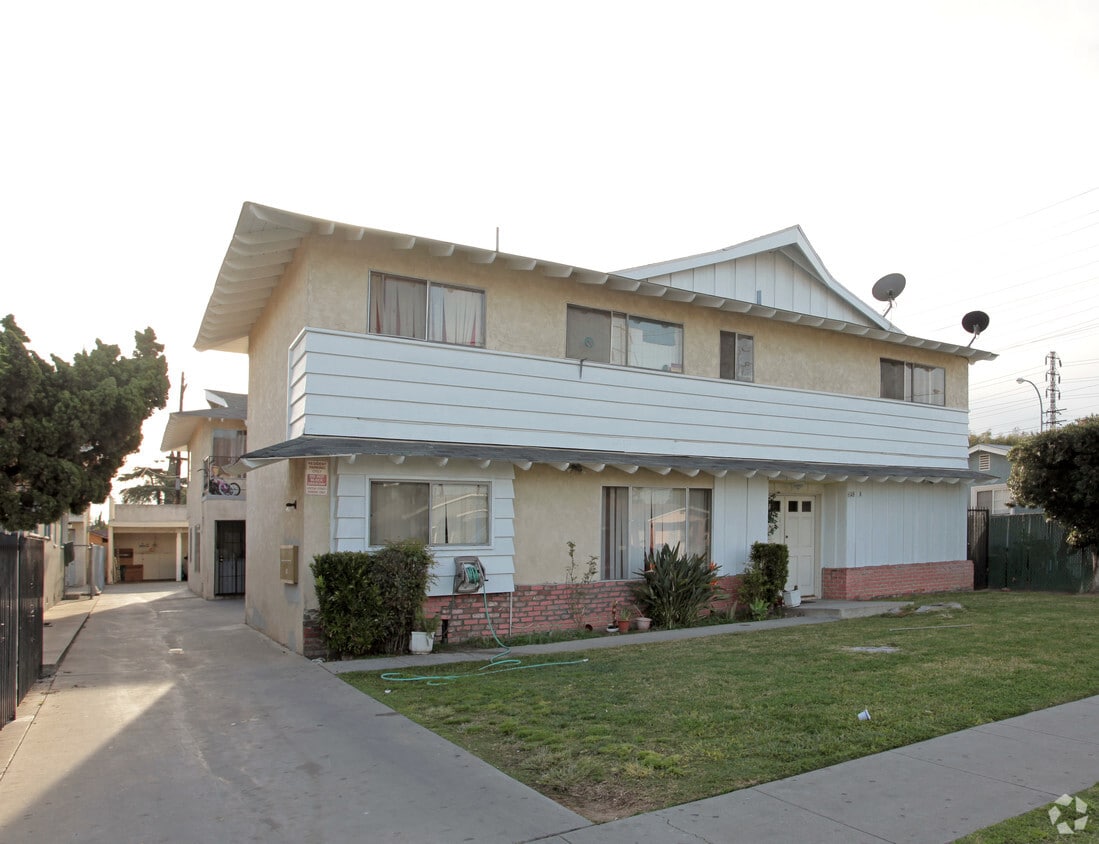 Primary Photo - 6148 King Ave