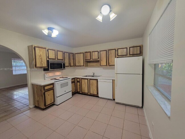 Foto del edificio - 2526 Taylor St