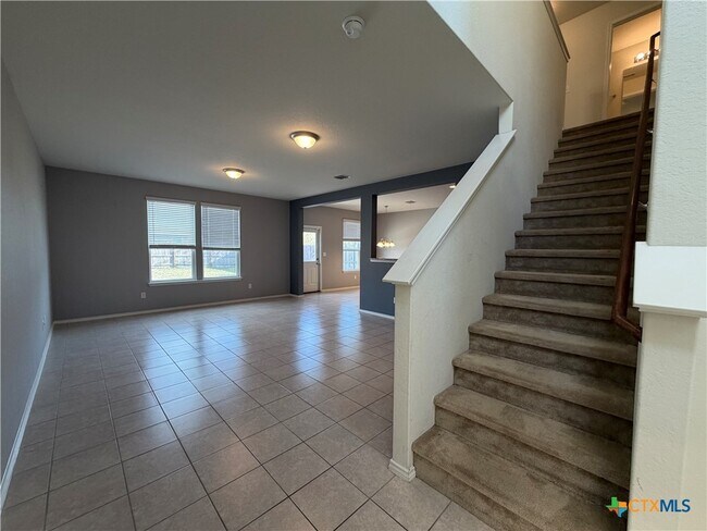 Foto del edificio - 323 Mistflower