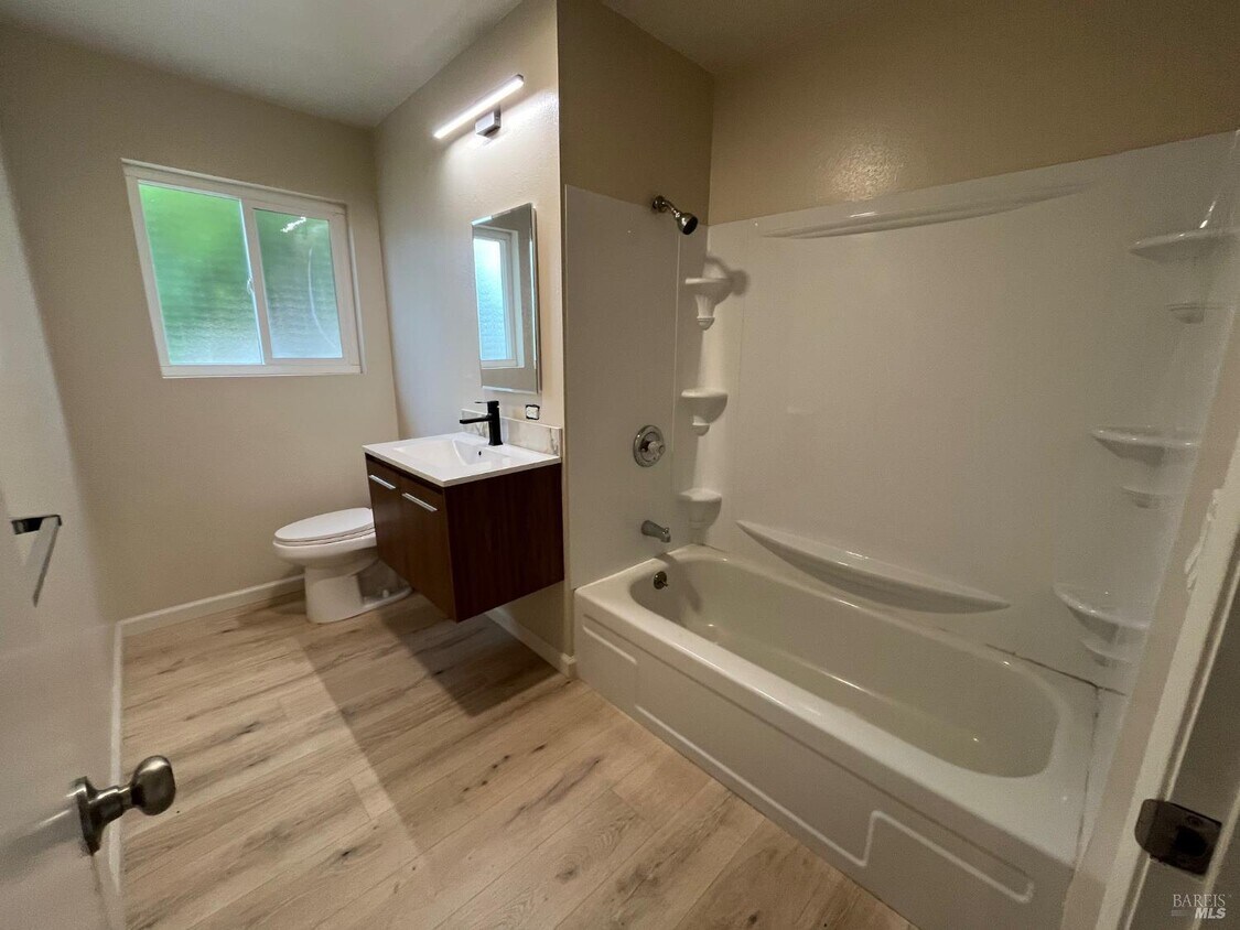Foto principal - 429 Umland Dr