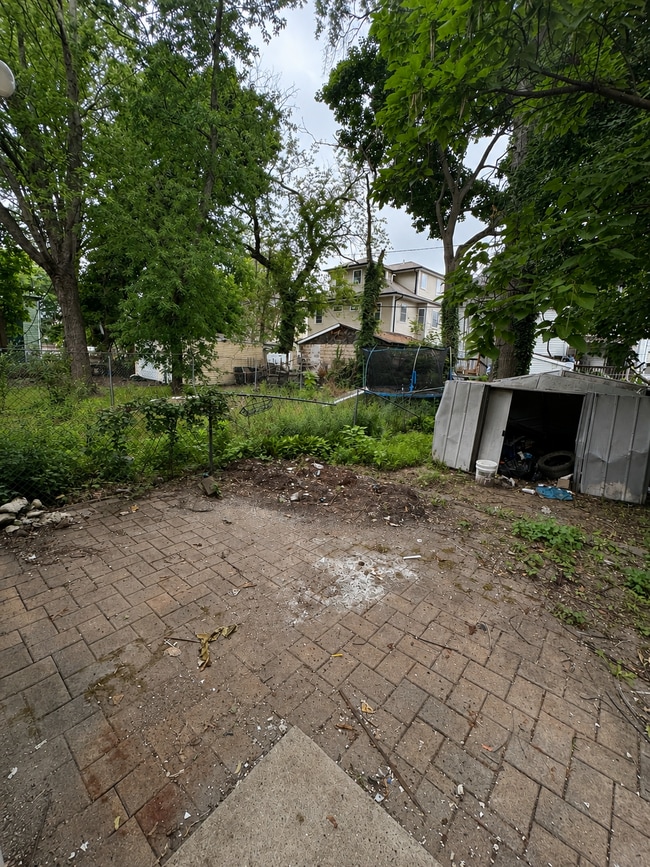 Building Photo - 29 Homestead Park