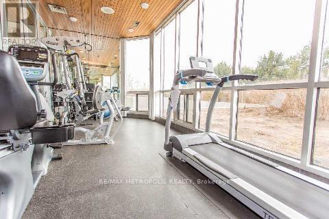 Photo du bâtiment - 880-P880 Dundas St W