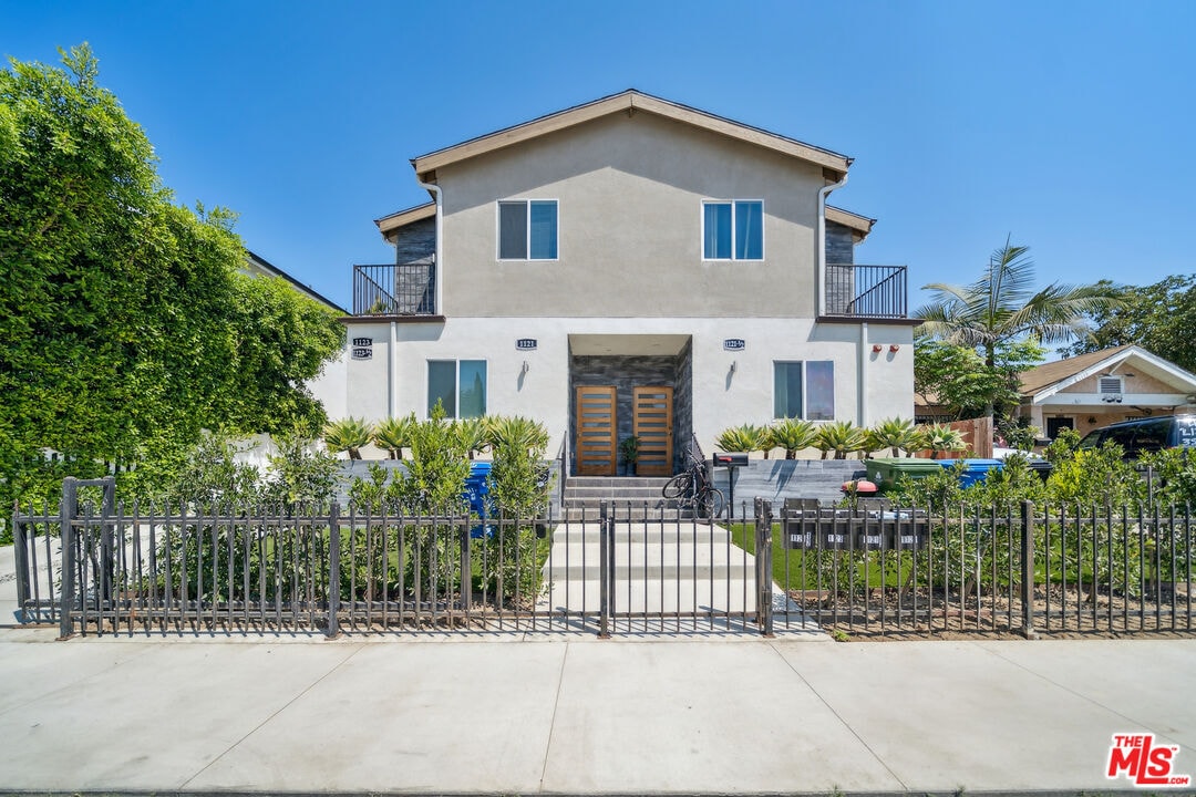 Foto principal - 1121 Browning Blvd