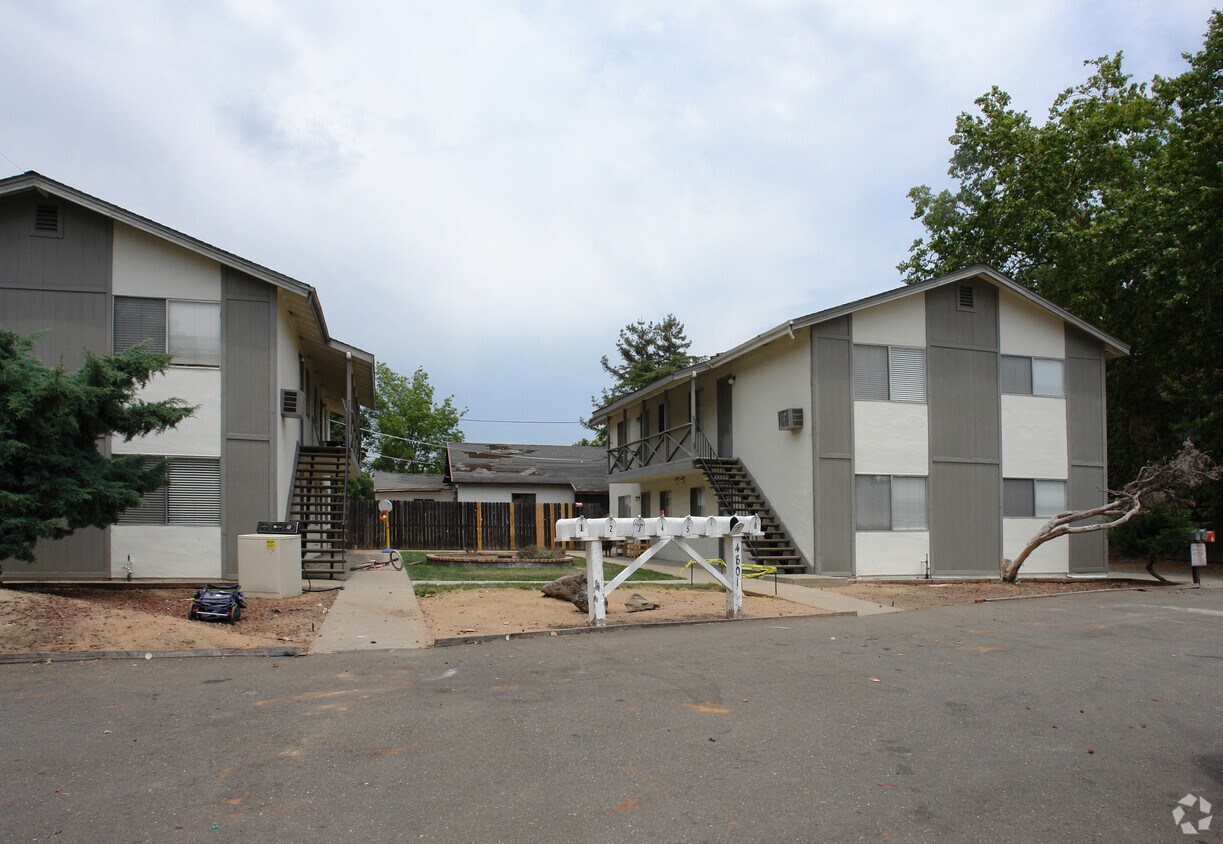 Building Photo - 4801 Orange Grove Ave