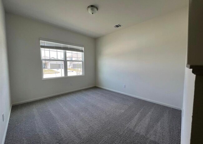 Building Photo - 1005 Wild Enclave Ln