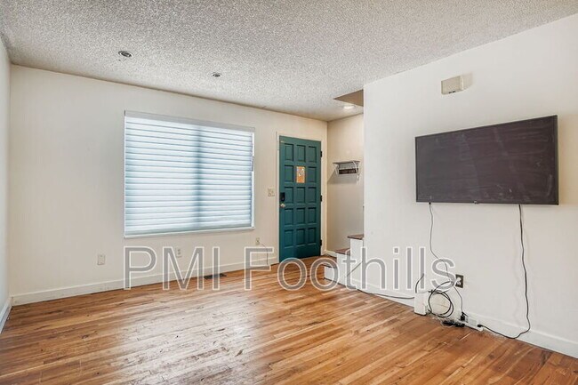 Foto del edificio - 171 Holman Way