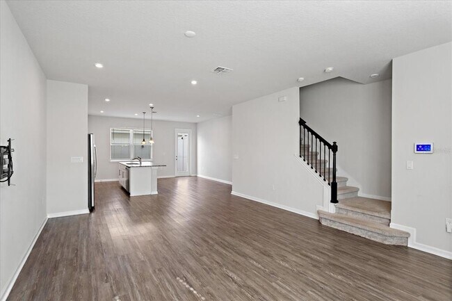Foto del edificio - 6165 Juneberry Wy