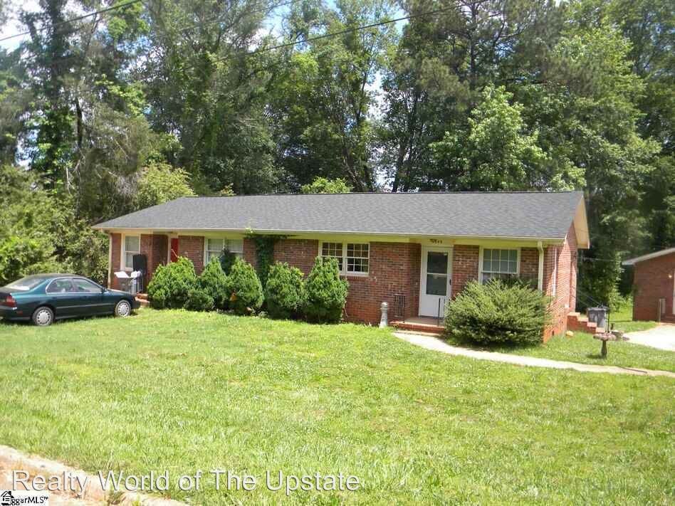 234 Berea Forest Cir, Greenville, SC 29617 House Rental in Greenville