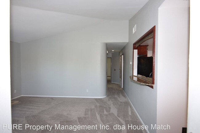 Building Photo - 3 br, 2 bath House - 9366 Twin Trails Dr #202