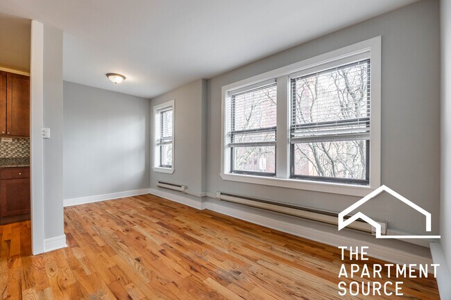 Foto del edificio - 4546 N Damen Ave