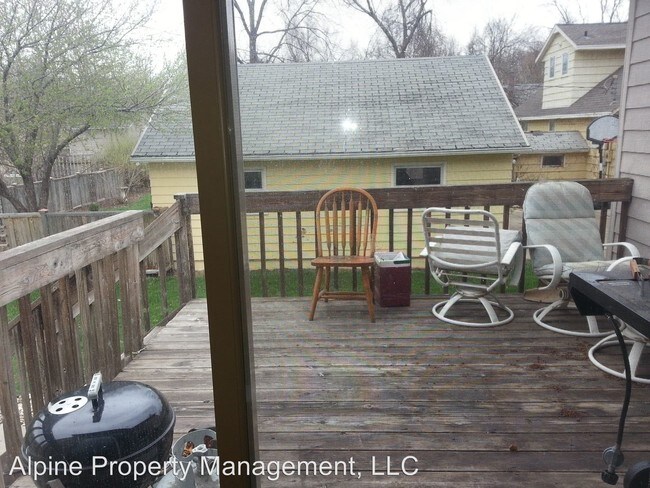 Foto del edificio - 1500 W 33rd St