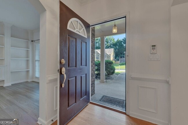 Building Photo - 3213 Juniper Dr
