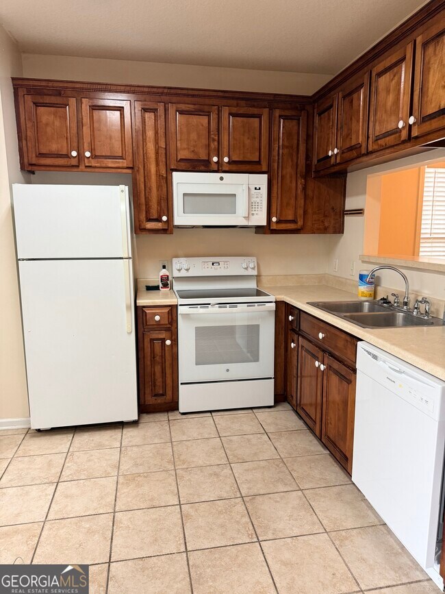 Foto del edificio - 1114B Southbend Dr