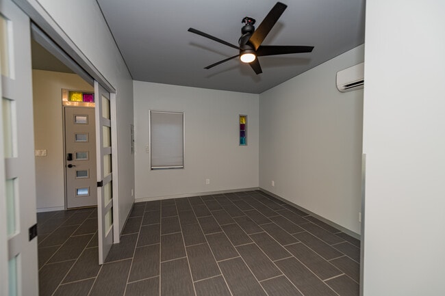 bedroom space - 326 W 12th St