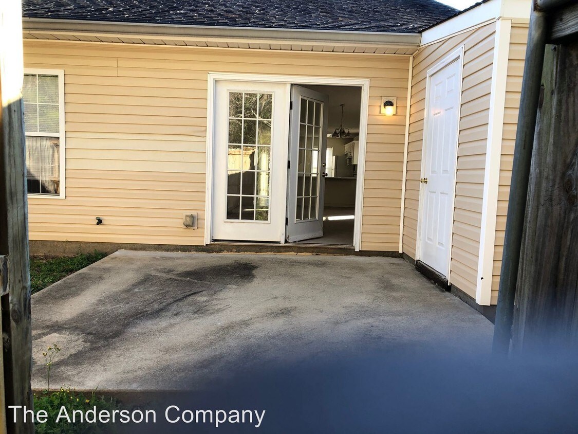 2 br, 2 bath House 2837 Mclain Ln. House for Rent in Albany, GA