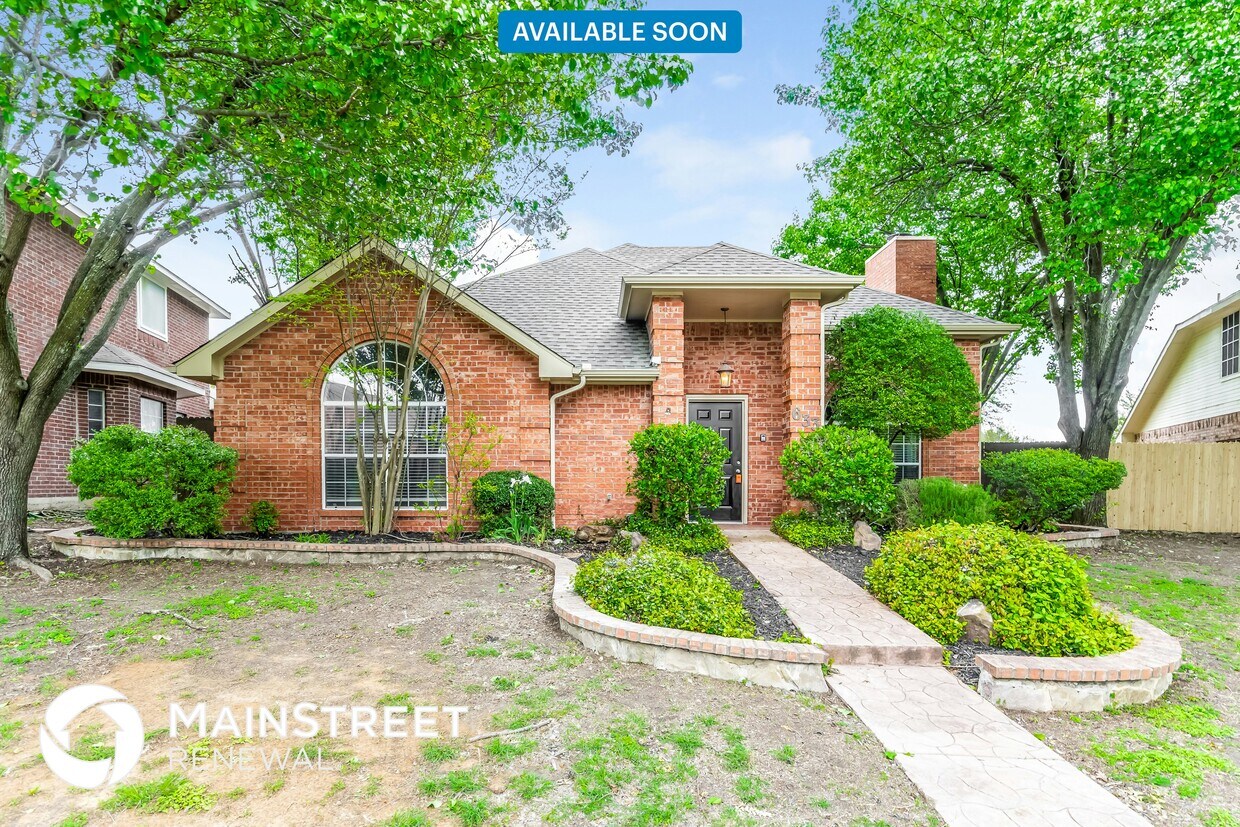 Foto principal - 633 Fern Dr