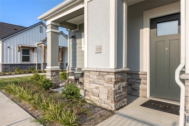 Foto del edificio - 1100 Streamfield Dr