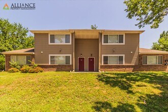 Building Photo - 928 Vattier Street Building Photo - 928 Vattier Street