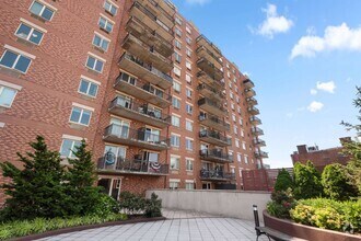 Building Photo - 3312 Hudson Ave