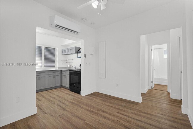 Foto del edificio - 319 80th St